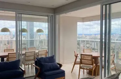 Apartamento 3 suítes, 171 m², mobiliado, andar alto com vista para o Parque Vaca Brava