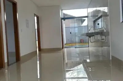 Casa no condominio imperial com 3 quartos sendo uma suite em trindade