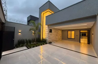 Casa Nova de Alto Padrão sendo 3 suítes amplas - Jardim Atlântico