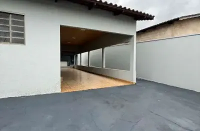 Casa com 2 quartos à venda na Rua 2, 1, Jardim Ipanema, Trindade