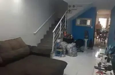 Casa a venda com 02 suítes na vila matilde por apenas r$ 550.000,00