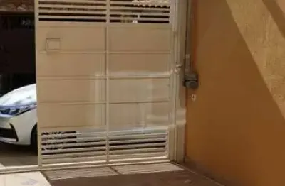 Casa a venda com 03 dormitórios no jardim vila formosa por apenas r$ 650.000,00