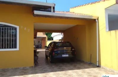 Casa térrea a venda em peruíbe por apenas r$ 440.000,00