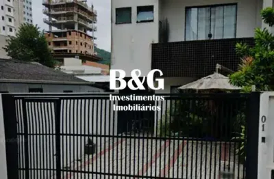 Casa com 3 quartos à venda na Rua 410, 140, Morretes, Itapema