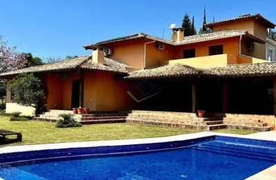 Linda casa com mais de 1.000m² de terreno no condomínio gênesis 1 alphaville
