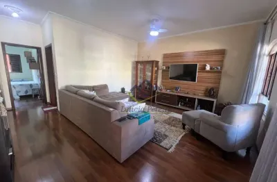 Sobrado com 3 Quartos à venda, 218 m² por R$ 1.000.000 - Jardim Altos de Suzano - Suzano/SP