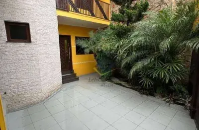 Sobrado 3 quartos à venda, 162 m² por r$ 900.000 - vila do americano - ferraz de vasconcelos/sp