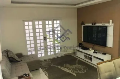 Sobrado 3 Quartos à venda, 215 m² por R$ 600.000 - Vila Figueira - Suzano/SP