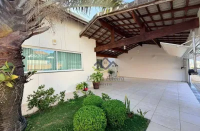 Casa com 3 Quartos à venda, 218 m² por R$ 950.000 - Parque Santa Rosa - Suzano/SP