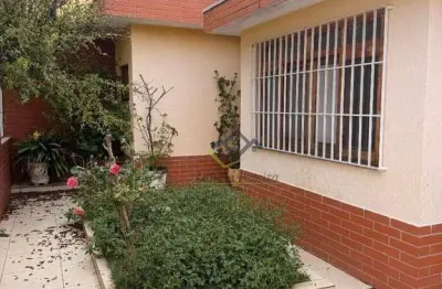 Casa com 5 quartos sendo 3 suítes para alugar, 213 m² por R$ 4.751/mês - Cidade Cruzeiro do Sul - Suzano/SP