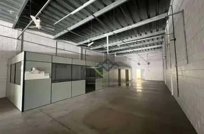 Salão para alugar, 320 m² por R$ 8.200/mês - Calmon Viana - Poá/SP