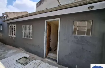 Casa com 1 quarto para alugar em Cangaíba, São Paulo 