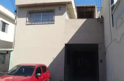 Casa com 4 quartos para alugar no Jardim Piratininga, São Paulo 