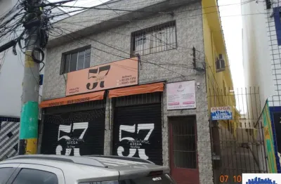 Casa com 2 quartos para alugar na Vila Sílvia, São Paulo 