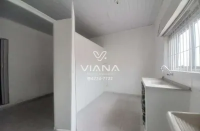 Casa com 1  dormitorio para alugar no bairo  cerâmica em  são caetano do sul