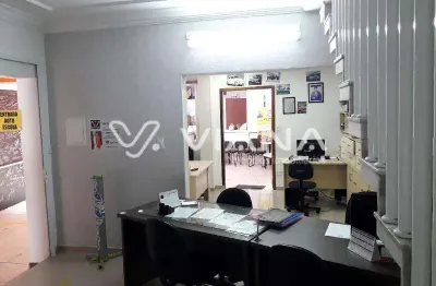 Sobrado comercial á venda no bairro osvaldo cruz em são caetano do sul!