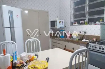 Casa assobradada 2 quartos no bairro osvaldo cruz em são caetano do sul.