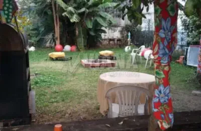 Casa térrea á venda com 3 dormitórios no bairro osvaldo cruz em são caetano do sul