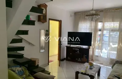 Sobrado 3 dormitórios no bairro santa paula com suíte, quintal e 2 vagas - são caetano do sul