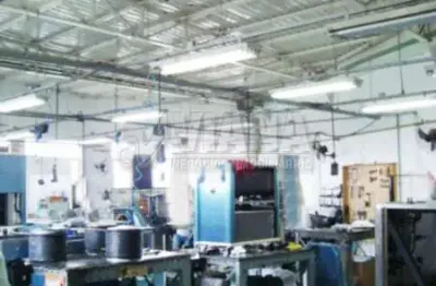 Prédio comercial à venda com 3 salas no jardim do estádio em santo andré