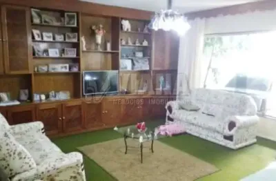 Sobrado á venda com 4 dormitórios na vila industrial em são paulo