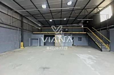Galpão comercial de 243m² com mezanino para alugar no bairro fundação em são caetano do sul