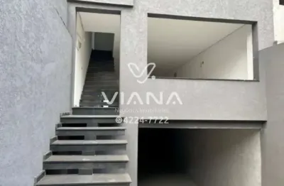 Sobrado Novo com 3 Suítes à Venda no Bairro Osvaldo Cruz em São Caetano do Sul/SP.