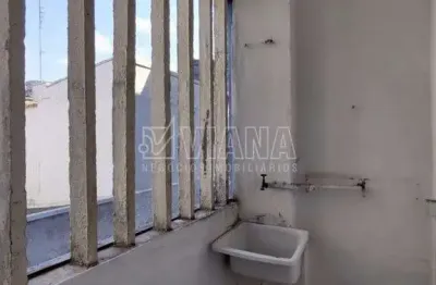 Apartamento com 1 dormitório para locação no Bairro Barcelona.