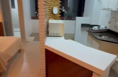 Apartamento à venda, 1/4, 50m2, varanda, porteira fechada, candeal