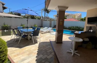 Casa para locação em condomínio com 02 pavimentos,3/4, suite, varanda, 03 vagas garagem