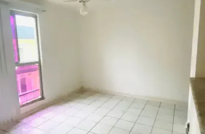 Apartamento à venda, 48m2, 1/4, sala, cozinha,lavabo, banheiro social