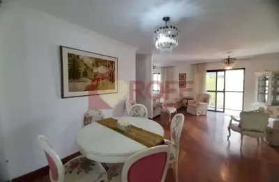 Apartamento charmoso e completo - localização imbatível ao lado do metrô!