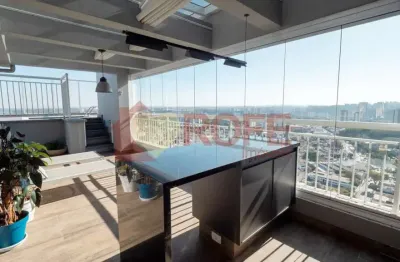 Cobertura duplex de 234 m² reformada à venda no alto da boa vista. são 3 quartos, 2 suítes, 3 vagas.