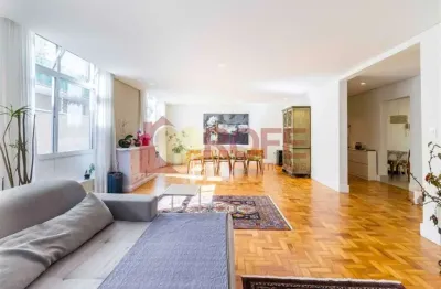 Apartamento 3 dormitórios com 1 suíte, reformado e espaçoso