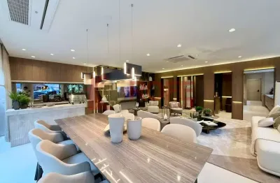 Oportunidade em moema! apto decorado com 81m², 2 suítes, 1 vaga e localização privilegiada