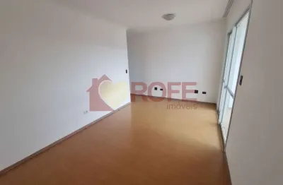 Apartamento com2 dormitórios, uma suíte , varanda, uma vaga de garagem, locação brooklin