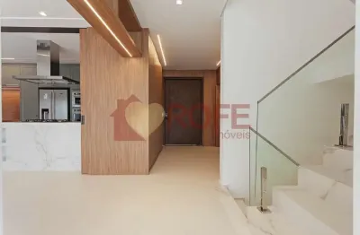 Casa Condômino em Frente Hípica Paulista | Rooftop com Piscina | Elevador Privativa