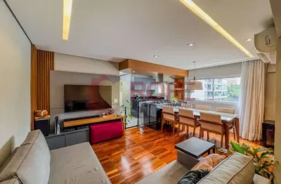 Oportunidade na vila olímpia: valor de m² abaixo. são 82 m² com 3 quartos, 1 suíte e 2 vagas.