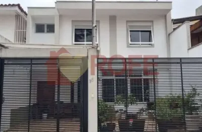Casa de vila a venda, no campo belo, 250 m úteis, rua super tranquila!
