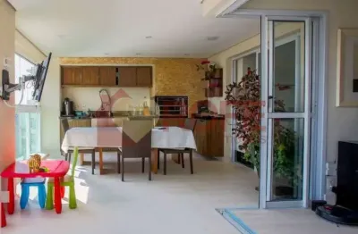 Apartamento de 210m² na vila olímpia, 3 suítes e 4 vagas, andar alto, lazer e localização excelentes