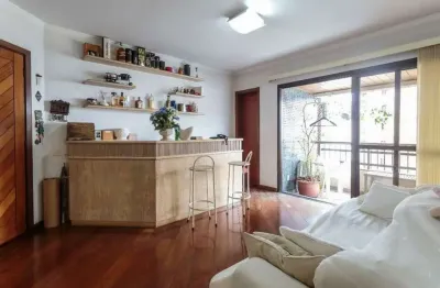 Apartamento de 140m² com 4 dormitórios em moema pássaros, 2 vagas, andar alto e com lazer completo