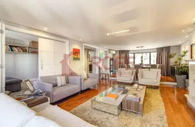 Apartamento reformado com 4 dormitórios. 182m², na melhor localização de moema indíos, fora de rota