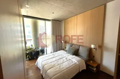 Apartamento de 89m2, com 1 suite, 2 vagas de garagem, com lazer, piscina, na vila olímpia