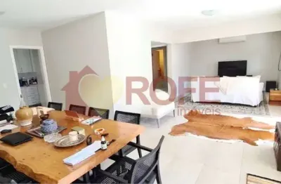 Apartamento reformado à venda no condomínio vintage moema ? 170m2 - 3 suítes e 3 vagas.