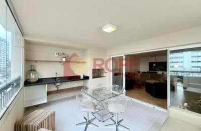 Apartamento com 3 quartos para alugar na Rua Juquis, 204, Moema, São Paulo