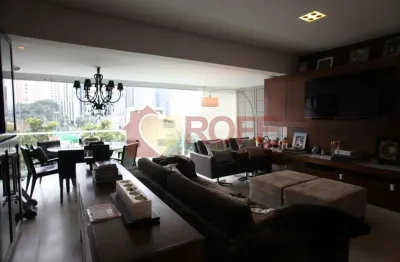 Apartamento com 3 quartos à venda na Rua Benedito Lapin, 81, Itaim Bibi, São Paulo