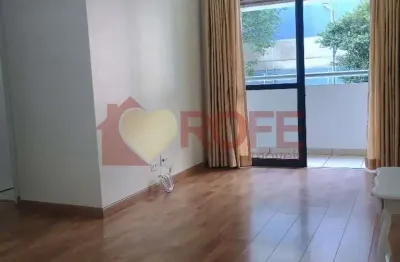 Pacote locação r$ 4.650,00. 2 dormitórios, 1 suíte, 3 varandas, 1 vaga.