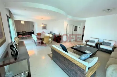Apartamento de 250m2 de 4 dorms, sendo 3 suites, 4 vagas, terraço enorme, lazer òtimo, campo belo