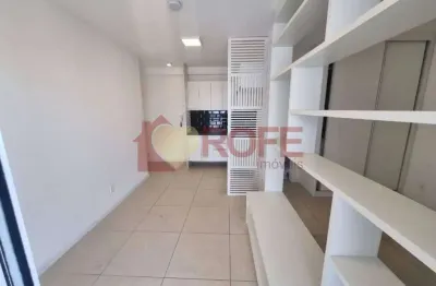 Apartamento com um dormitório, locação, Chácara Santo Antônio