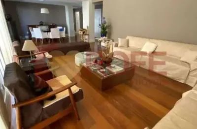 Apartamento exclusivo no campo belo ? 293m², pé-direito duplo, 4 suítes e varanda gourmet
